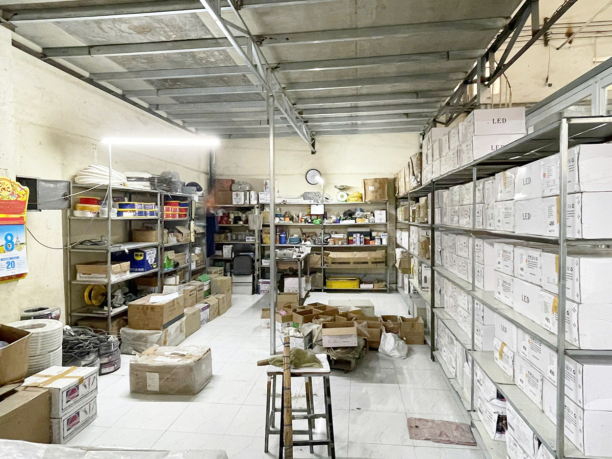 PHONG ART ADVERTISING COMPANY
